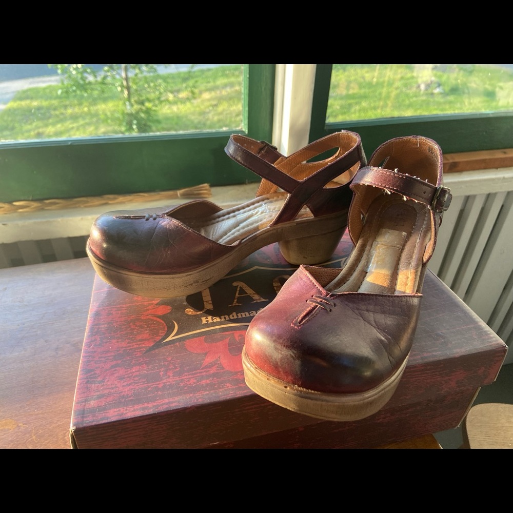 Jafa Women’s Sandals - Style 702 Plum